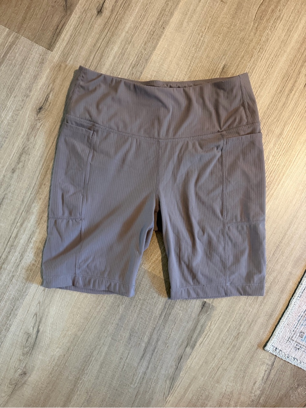 Women’s Ribbed High-Waist Bike Shorts